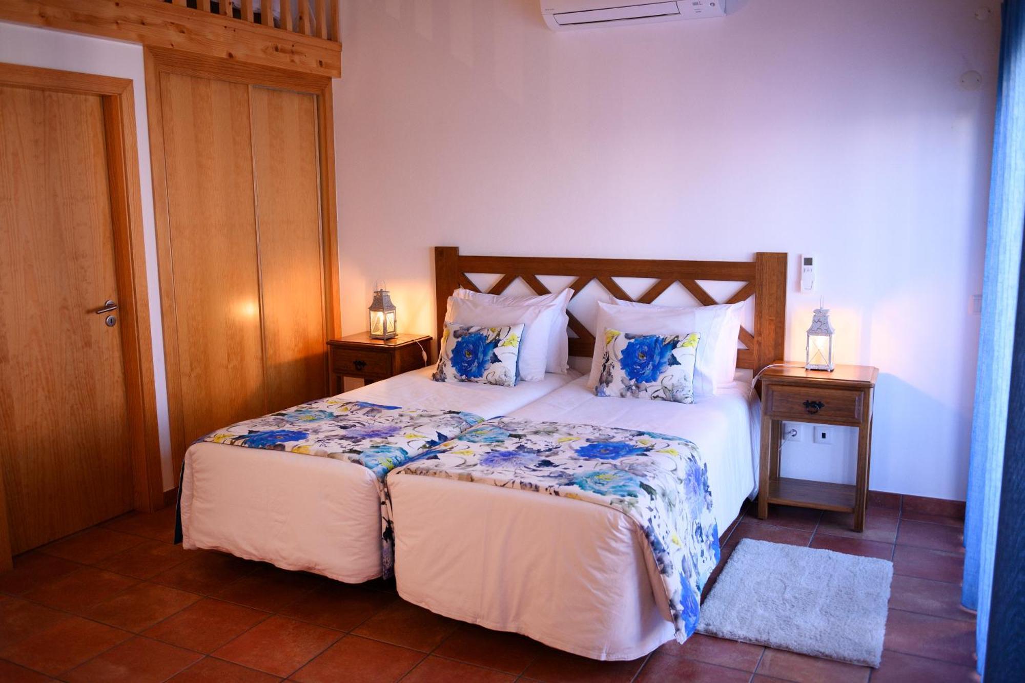 Falesias Da Arrifana Farm stay Praia da Arrifana